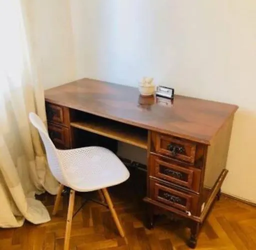 Joy Unirii 10 2 דירה *