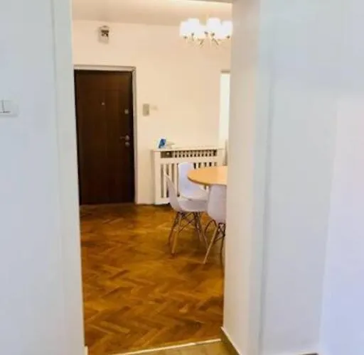 Joy Unirii 10 2 דירה טימישוארה