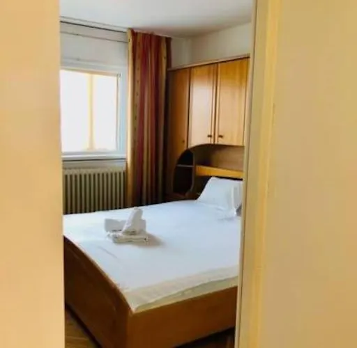 Joy Unirii 10 2 טימישוארה