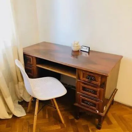 Joy Unirii 10 2 Apartament *