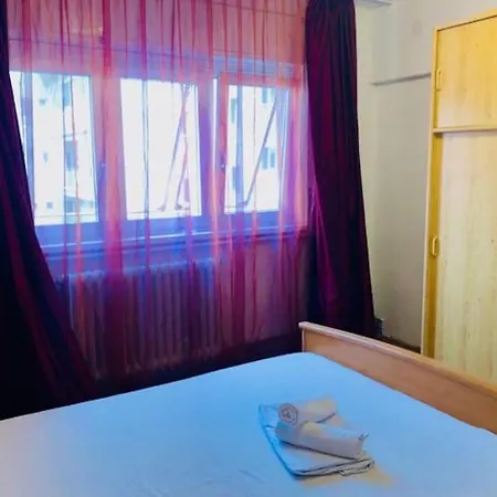 Apartament Joy Unirii 10 2 *