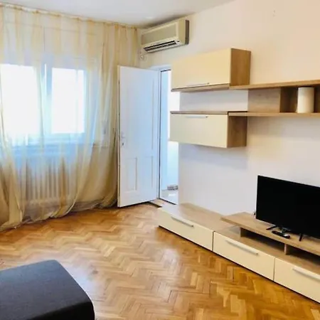 Joy Unirii 10 2 * Timișoara